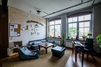 Alchemia Yogi, Szkoła Jogi